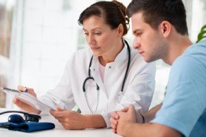 Doctor-consulting-man-1_1