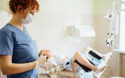 Có nên chữa viêm lộ tuyến cổ tử cung bằng đốt điện hay không?